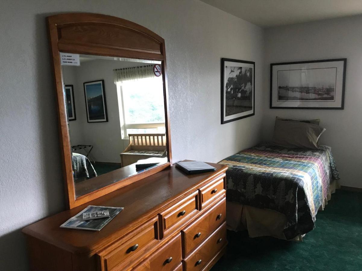 Suite 2 Lynn View Lodge Haines Kültér fotó